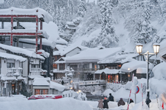 雪の銀山温泉１