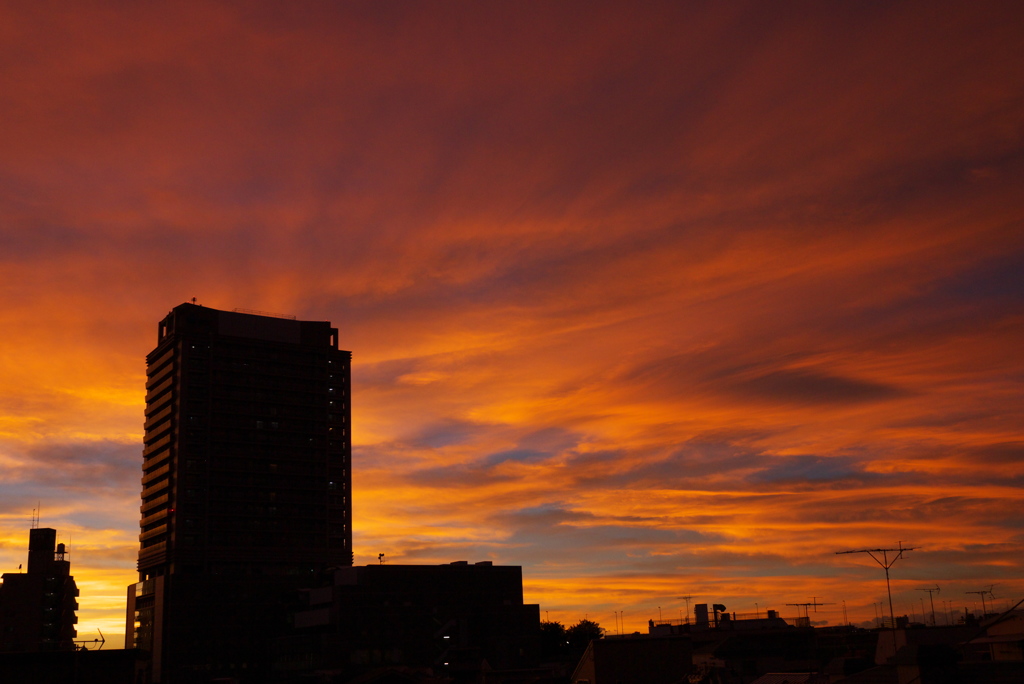 台風一過の夕暮れ