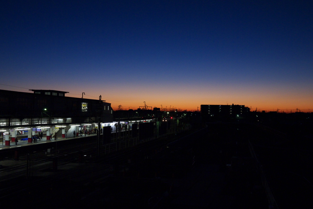 夜明け前