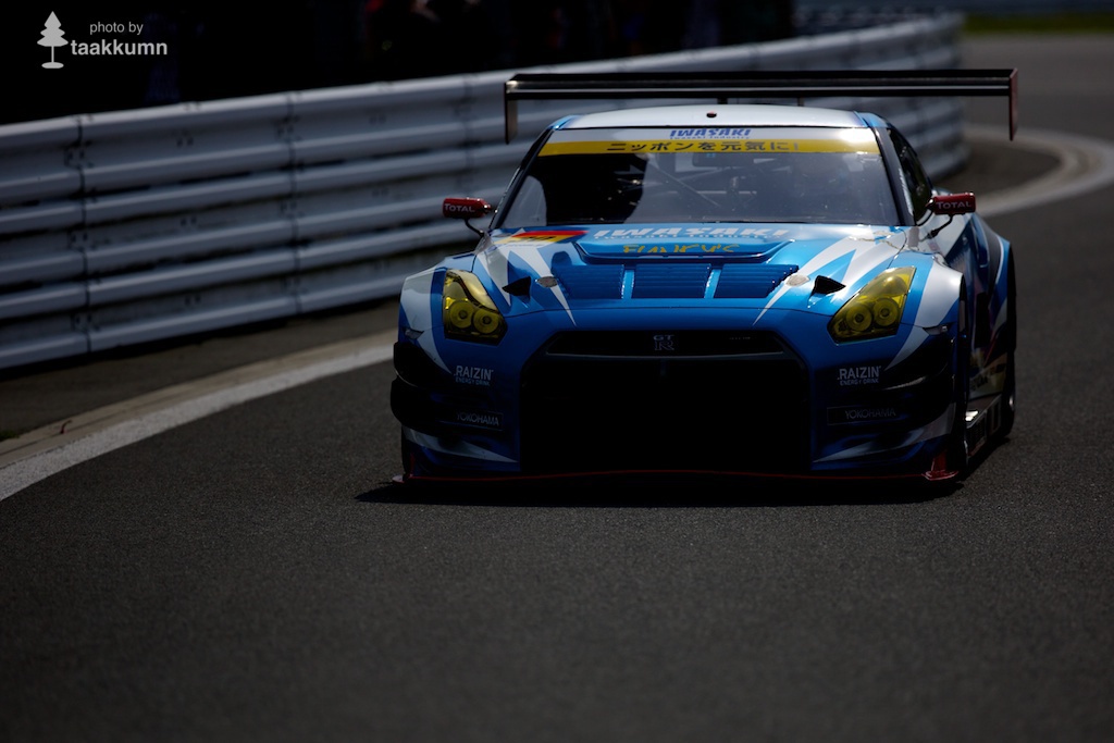 #30 IWASAKI apr GT-R