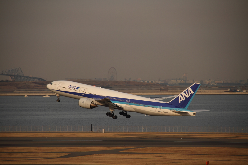 777