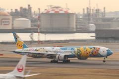777