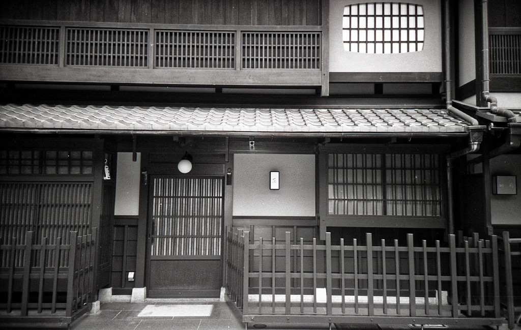 Ricoh R1 #01