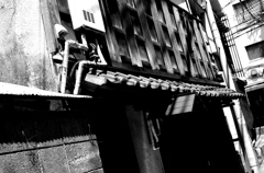 Tokyo585-新宿 『路地の家』
