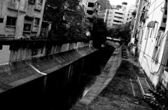 Tokyo1122-恵比寿『渋谷川』