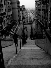 PARIS『モンマルトルの坂』