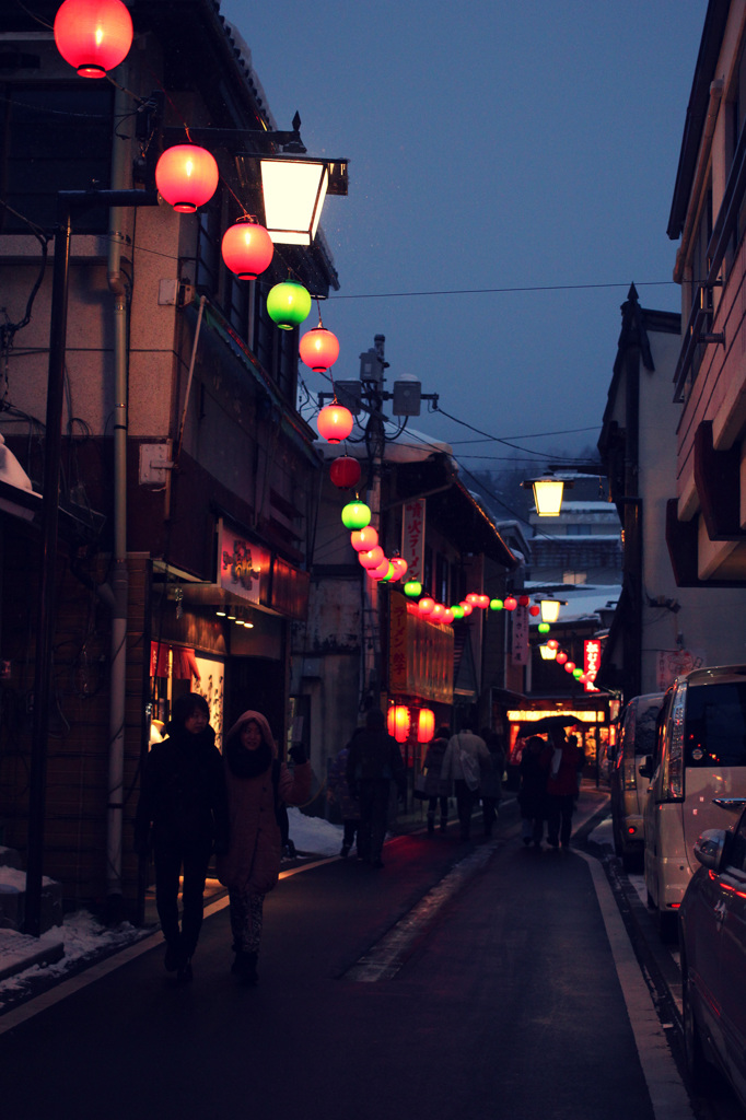 草津温泉　夜の温泉街