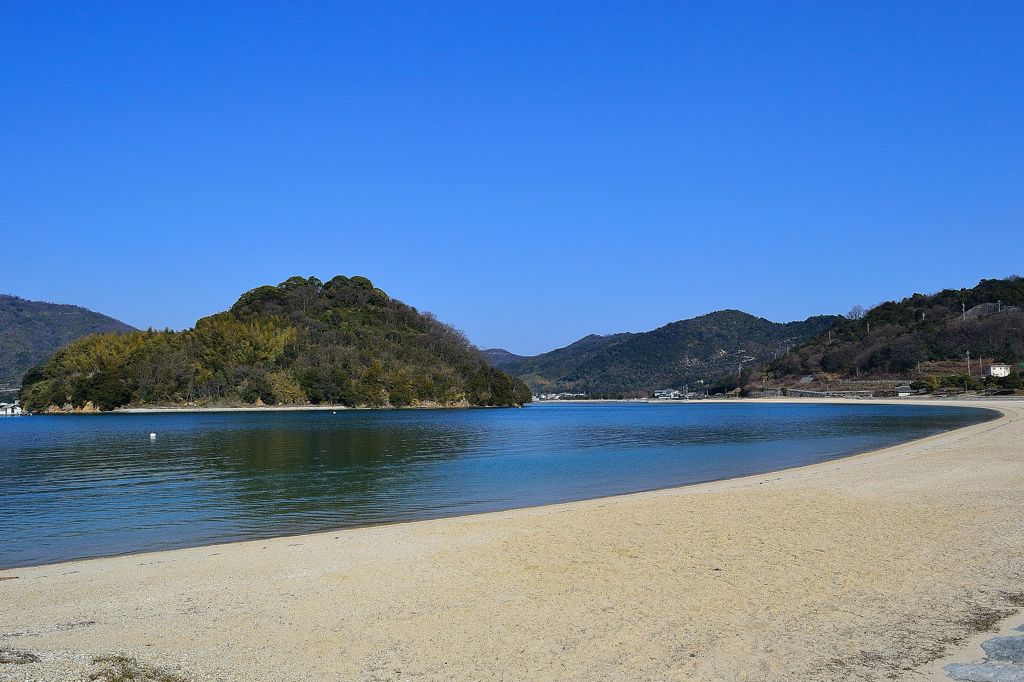 海へ来なさい　クレセントビーチ（福山）