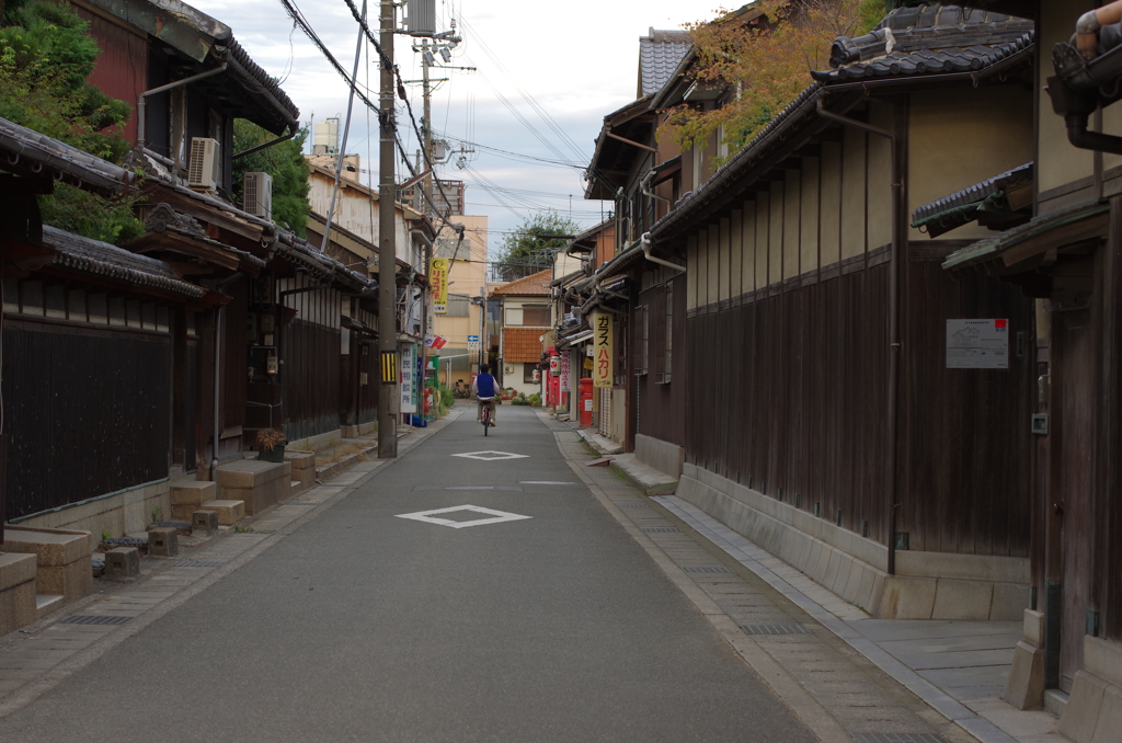 古い町並み道