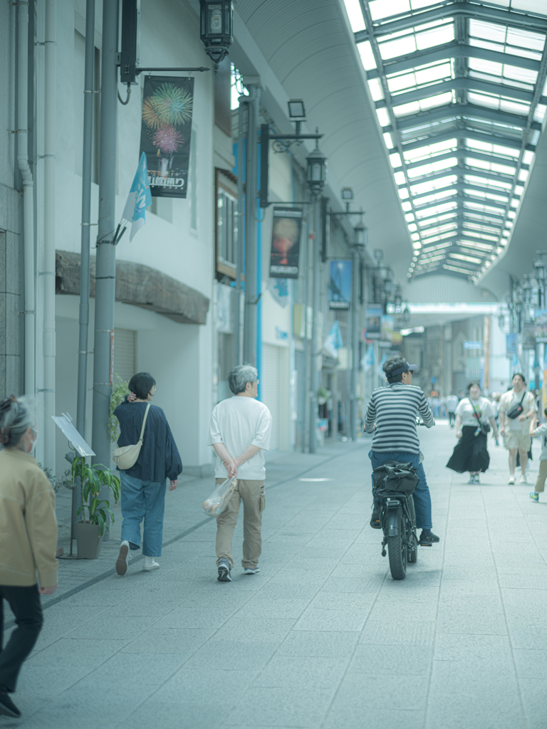 商店街の光り