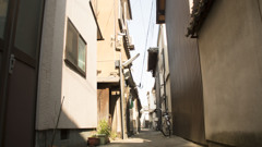 路地裏