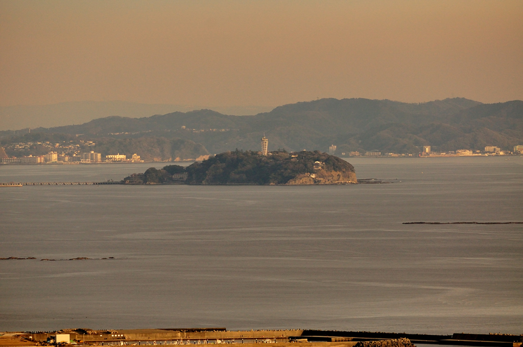 夕刻の江ノ島（大磯　湘南平）