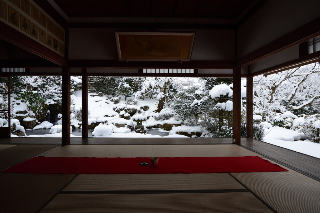 至高の雪庭【実光院】