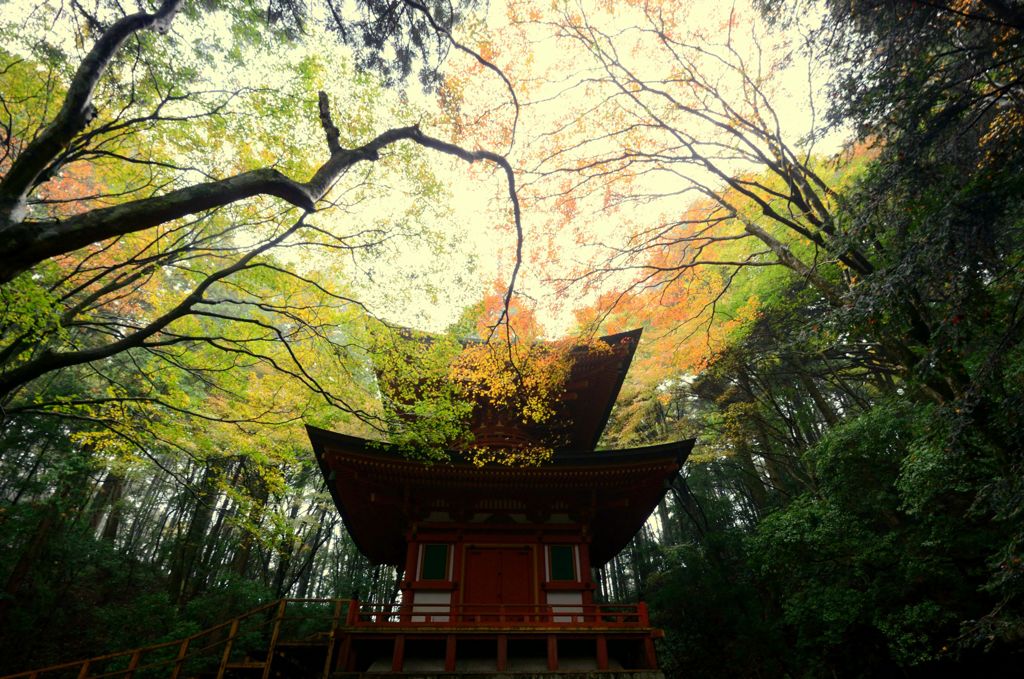 延暦寺　根本如法塔