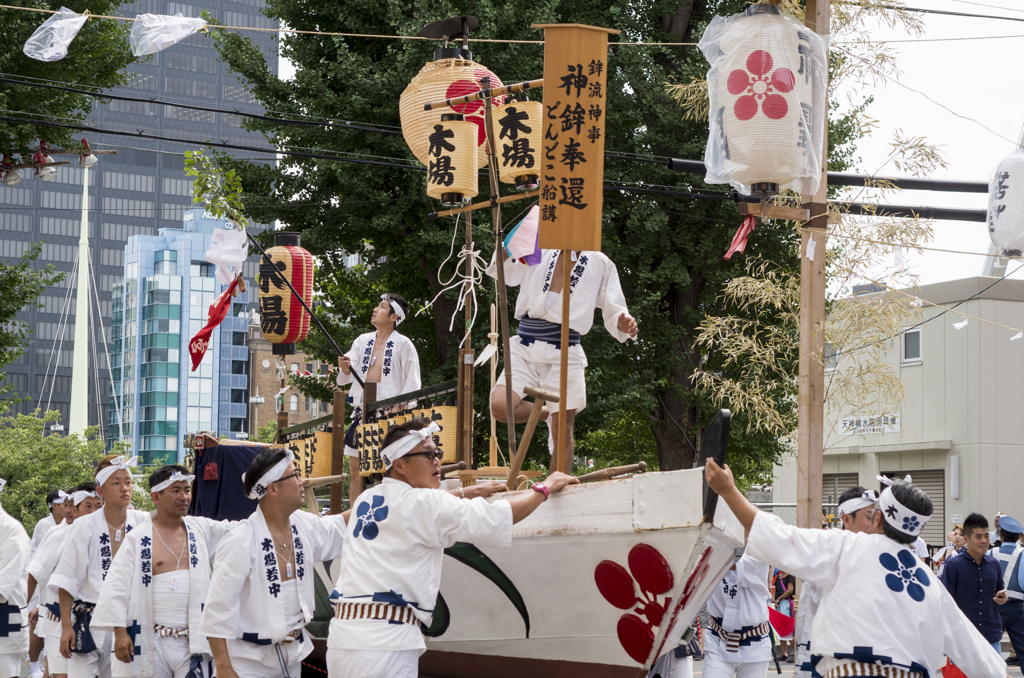 ドンドコ船表参道へ2　天神祭宵宮