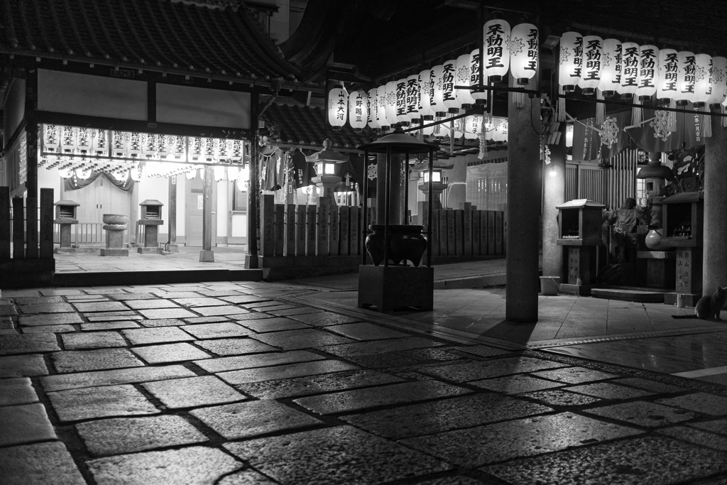 法善寺白黒