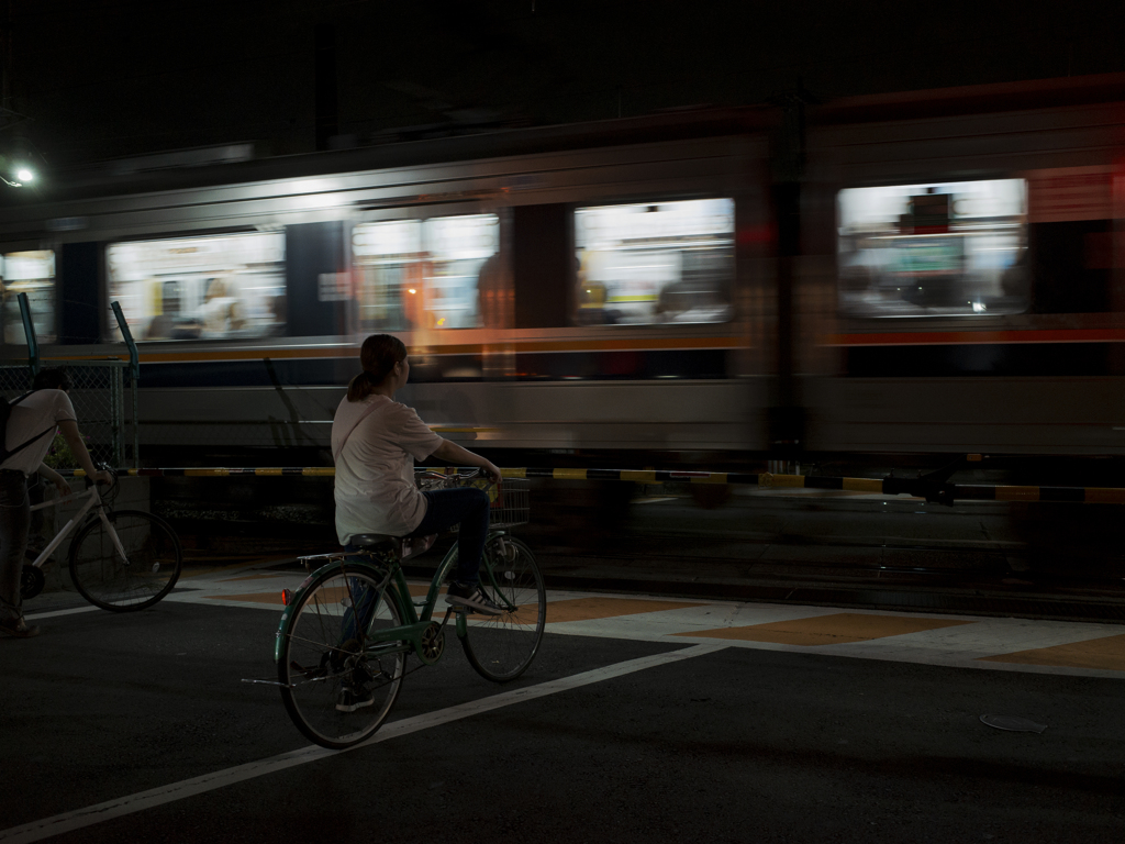 裏京橋 ..