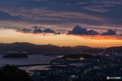 「竹島夕景」