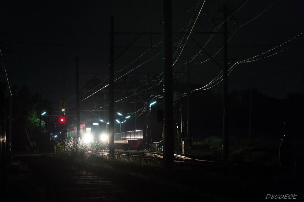 「夜行路２」