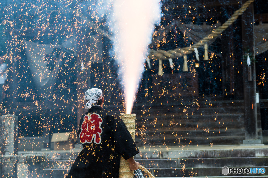 「神前奉納」