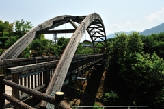 「吉野川にかかる」