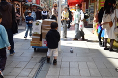 中華街、一緒に歩こ！
