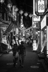 眩い路地