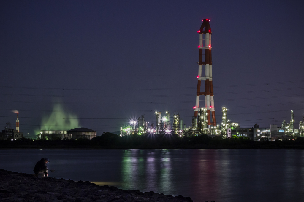 夜景と釣り人