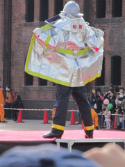 横浜消防出初式2013