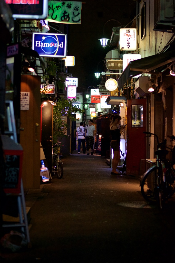 夜はこれから