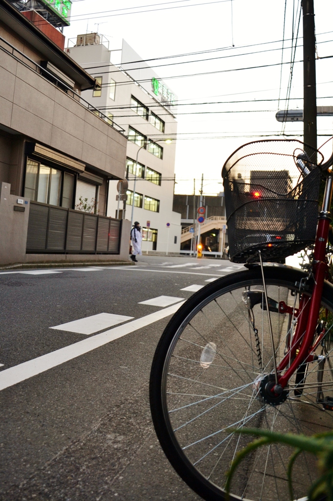 待ち人かな。