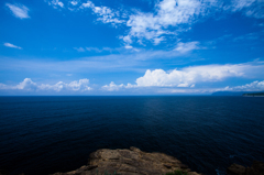 青い海と空