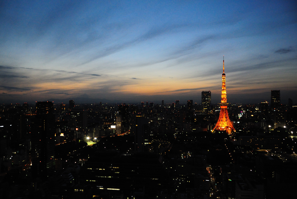 東京