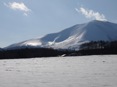 輝く山肌