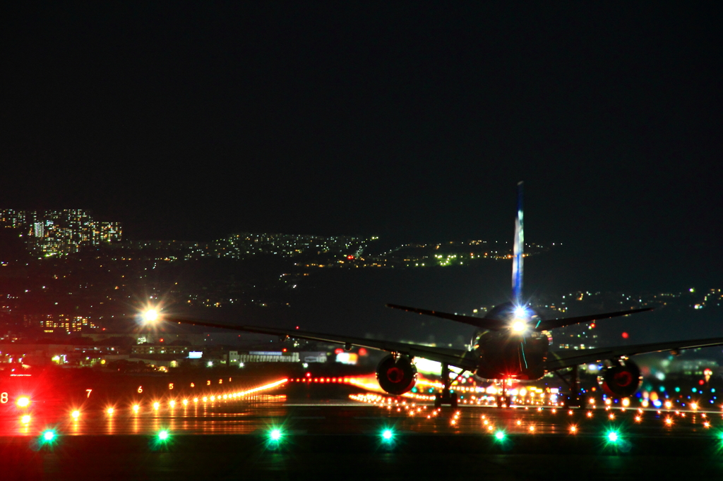大阪国際空港