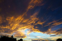 夕暮れ雲20251018
