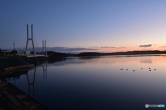 常盤湖と白鳥大橋