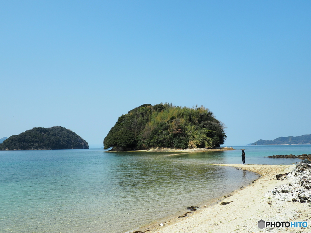 干潮時のみ海の中道で繋がる真宮島 By Takahashi Id 写真共有サイト Photohito