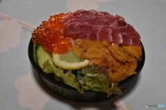 海鮮丼