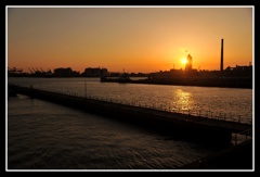 職場の2階からの夕日