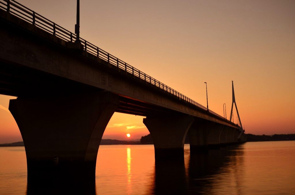 周防大橋