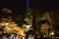 滋賀県石山寺のライトアップを