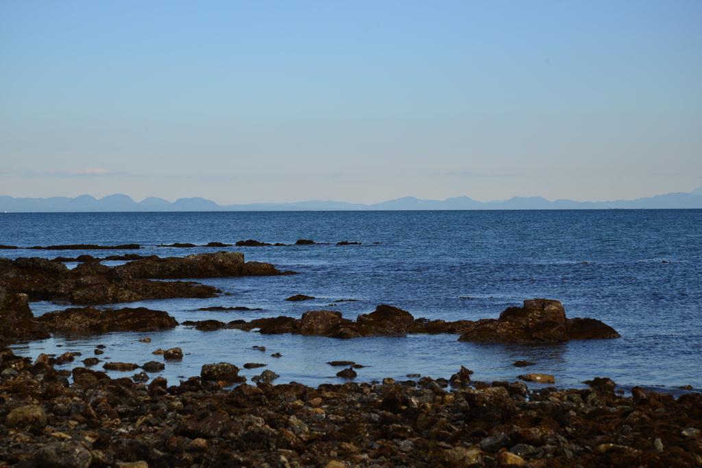 宇部市白土海水浴から九州の山が
