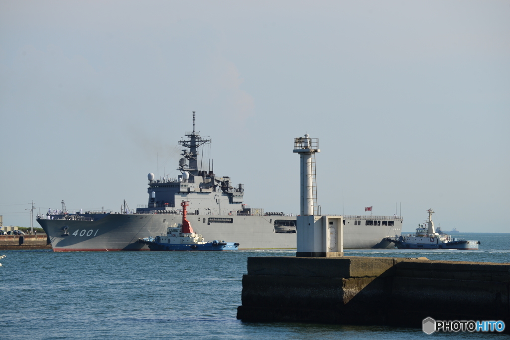 海上自衛隊 輸送艦おおすみ