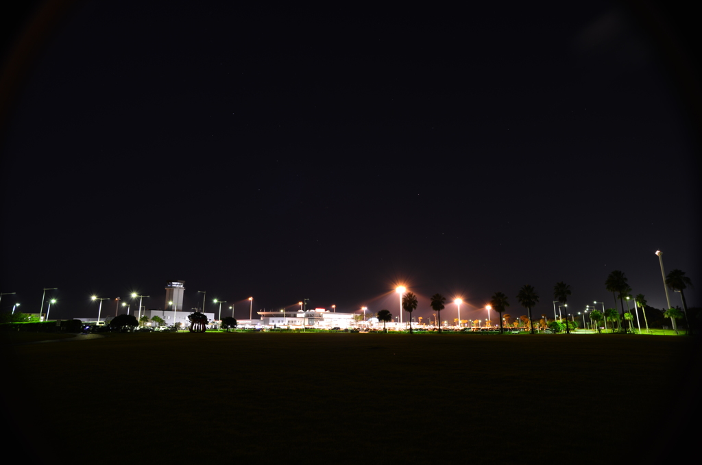 夜の宇部空港