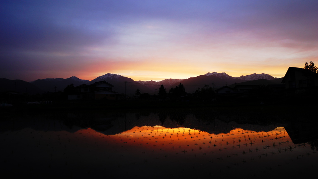 夕焼けの北アルプス