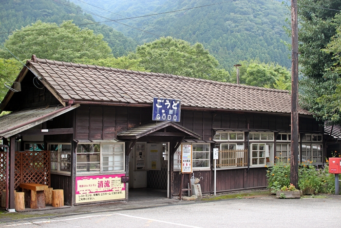 神戸駅