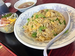 焼き肉屋さんの炒飯