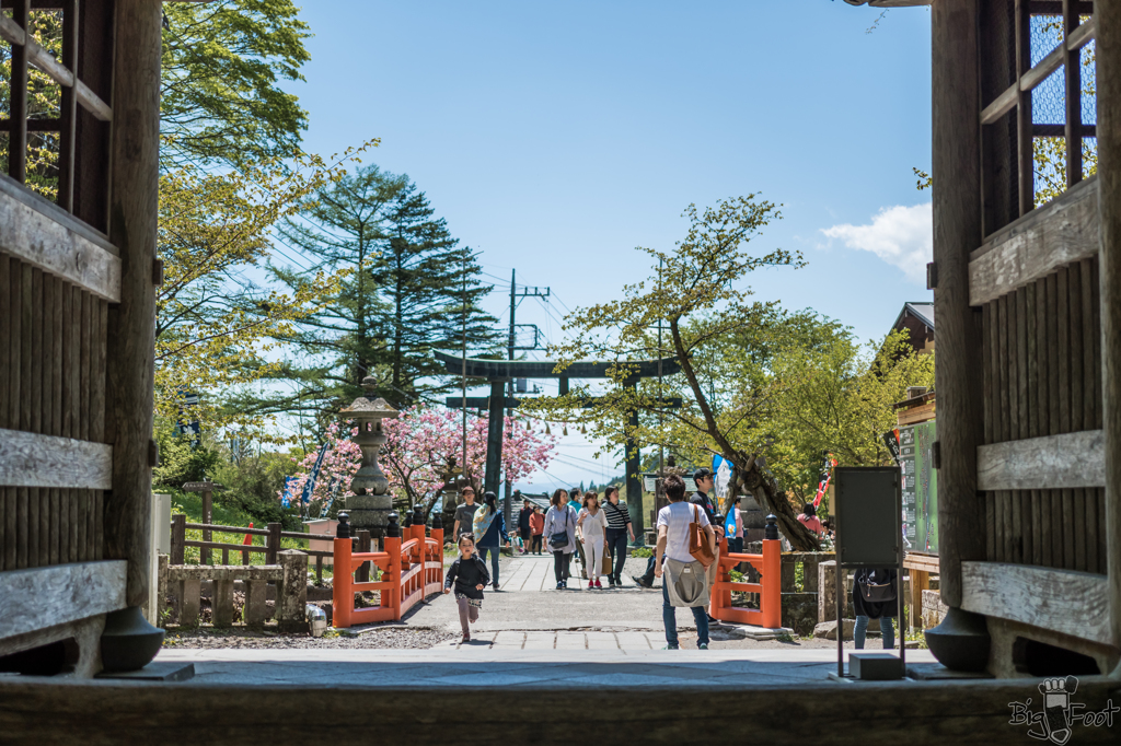 榛名神社　山門2