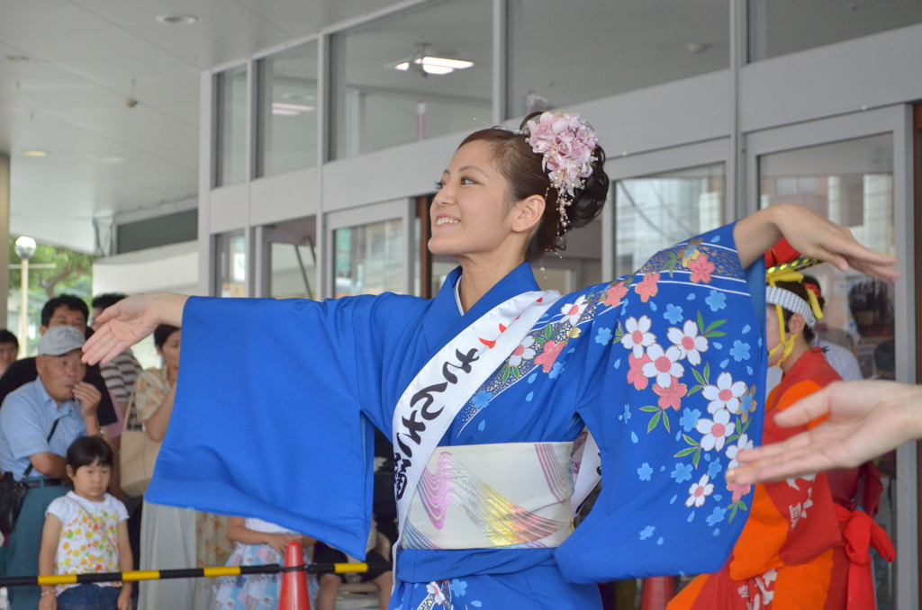 ミスさんさ_踊り (5)